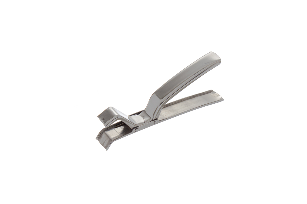 Pinça P/ Tabuleiros Inox 19X2.6Cm                           