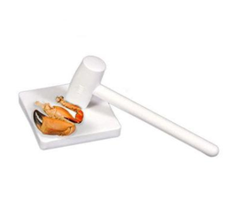 [107.812.1300.02] Conjunto De Tabua Em Pebd+Martelo Pp Para Marisco           